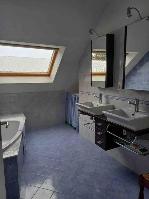 Magnifique Villa De 4 Chambres 140 M2 A 1,5 Km De La Mer Pleumeur-Bodou Exteriör bild